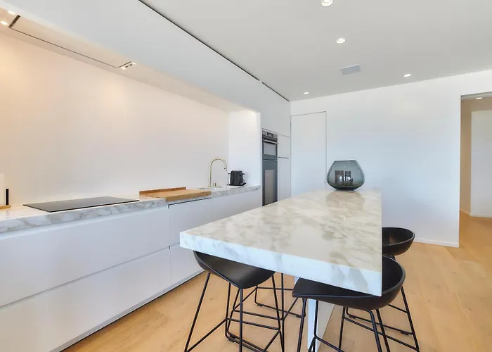 Lecomte - Belle Maree 210